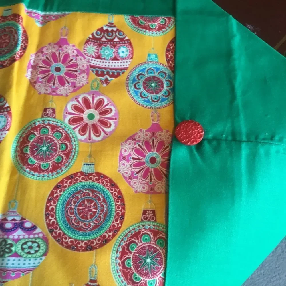 Handmade Holiday Runner NWOT